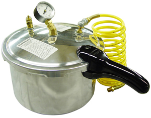 448PP 8-Quart Pressure Pot & Pneumatic Curing Vessel by Handler